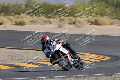 media/Oct-08-2022-SoCal Trackdays (Sat) [[1fc3beec89]]/Turn 10 (945am)/